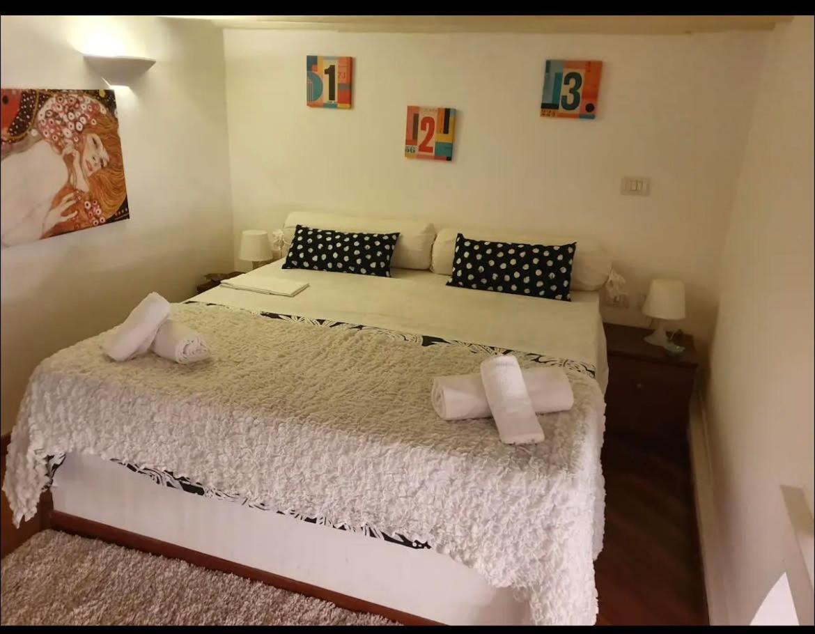 Lejlighed Lovely Loft Nel Cuore Di Trastevere Rom