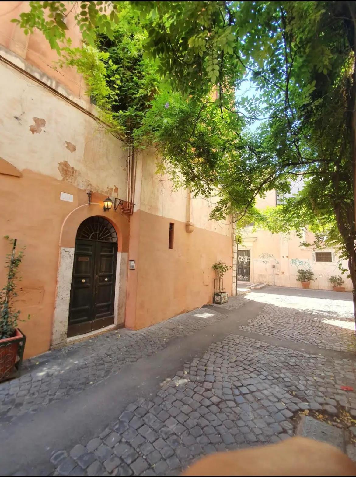 Lovely Loft Nel Cuore Di Trastevere Rom